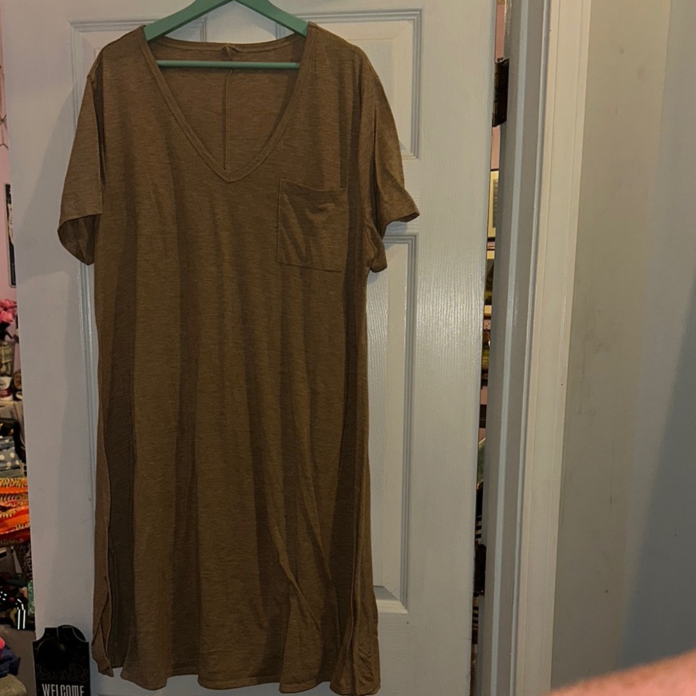 Brown V-Neck T-Shirt Dress